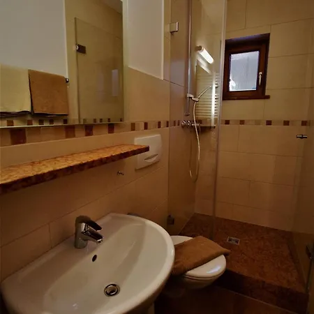 Waldwinkl Guest house